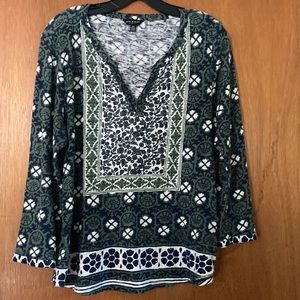 Lucky Brand V neck T shirt